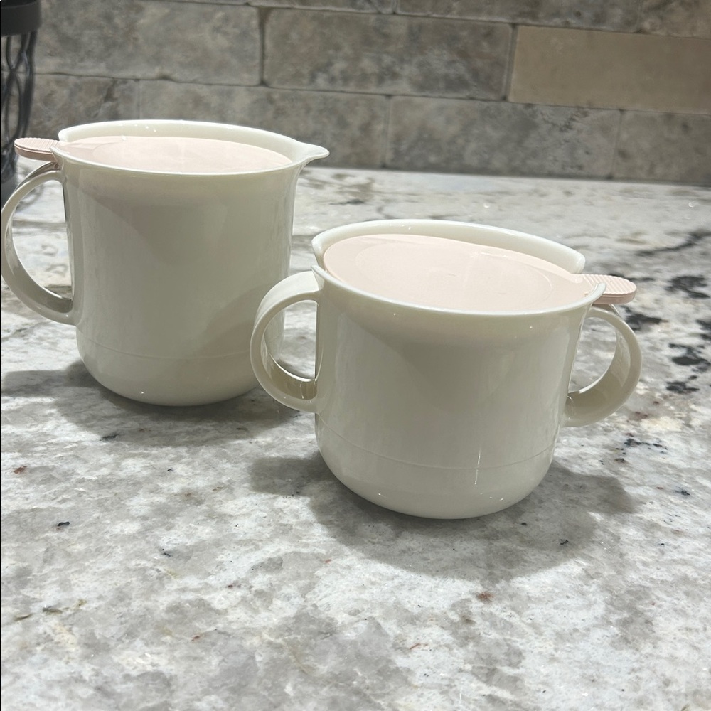 Vintage Tupperware Sugar Bowl and Creamer set